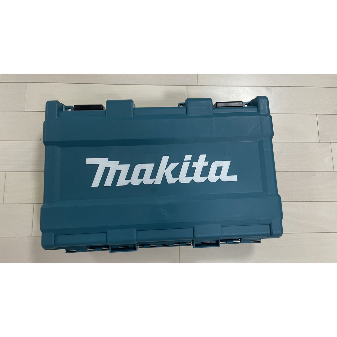 Makita(マキタ)のPT353DZK 美品 自動車/バイクのバイク(工具)の商品写真