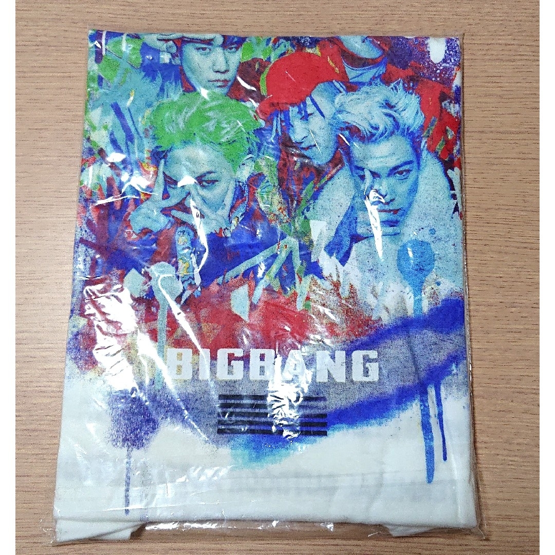 BIGBANG 0TO10 ソウルコングッズ Tシャツ ホワイト L エンタメ/ホビーのタレントグッズ(ミュージシャン)の商品写真