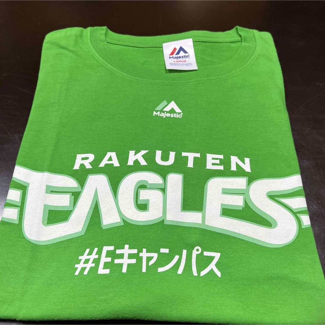 東北楽天ゴールデンイーグルス(トウホクラクテンゴールデンイーグルス)の楽天　ゴールデンイーグルス　Tシャツ スポーツ/アウトドアの野球(応援グッズ)の商品写真