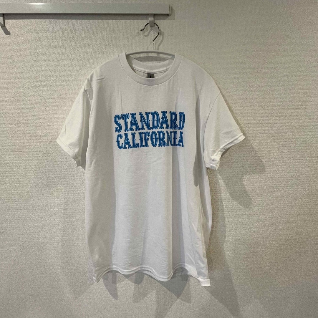 STANDARD CALIFORNIA(スタンダードカリフォルニア)の【Standard California】グリーンルーム限定 Ｔシャツ Ｍサイズ メンズのトップス(Tシャツ/カットソー(半袖/袖なし))の商品写真