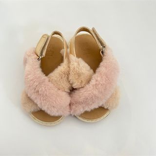 ZARA - ZARA ベビー　ファーサンダル　美品