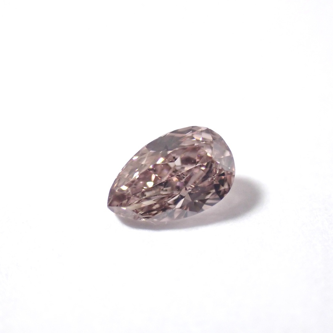 【特価】 ピンク ファンシー ダイヤ ダイヤモンド ルース 裸石 ピンクダイヤ レディースのアクセサリー(その他)の商品写真