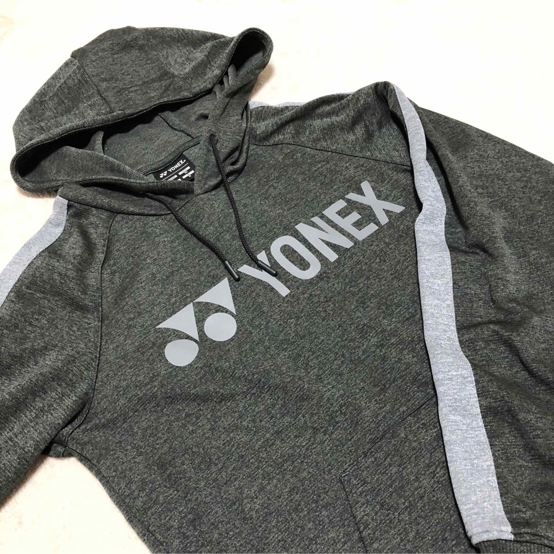 YONEX(ヨネックス)の美品　ヨネックス　パーカー　メンズ スポーツ/アウトドアのスポーツ/アウトドア その他(バドミントン)の商品写真