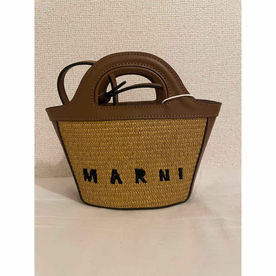 マルニ　MARNI カゴバック