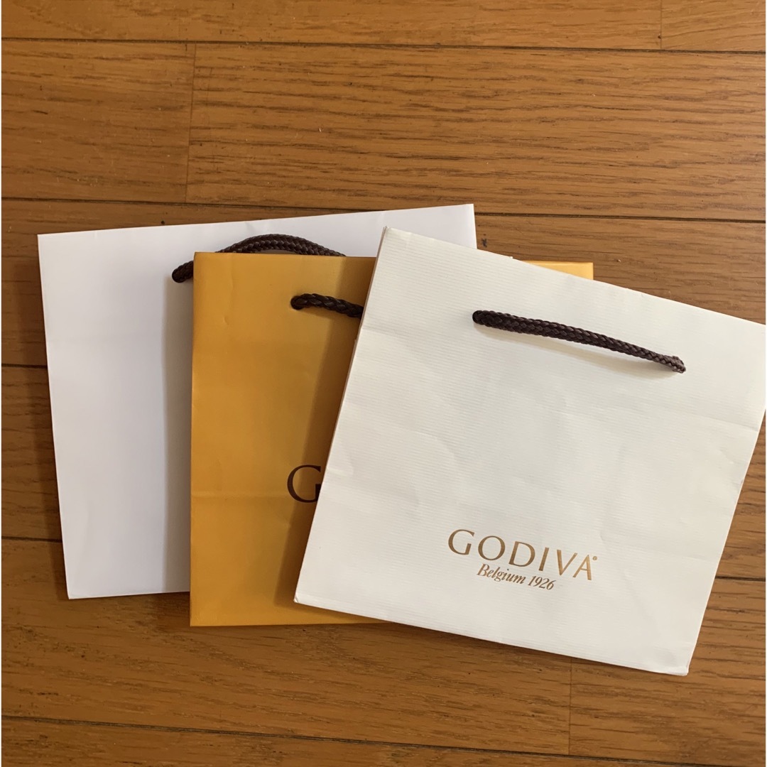 GODIVA(ゴディバ)のGODIVA  紙袋 レディースのバッグ(ショップ袋)の商品写真