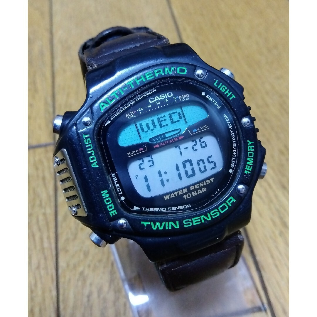 CASIO(カシオ)のCASIO ALTI-THERMO ALT-6000 メンズの時計(腕時計(デジタル))の商品写真