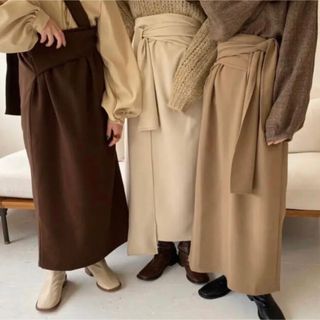 lawgy linen ligature skirt (brown)