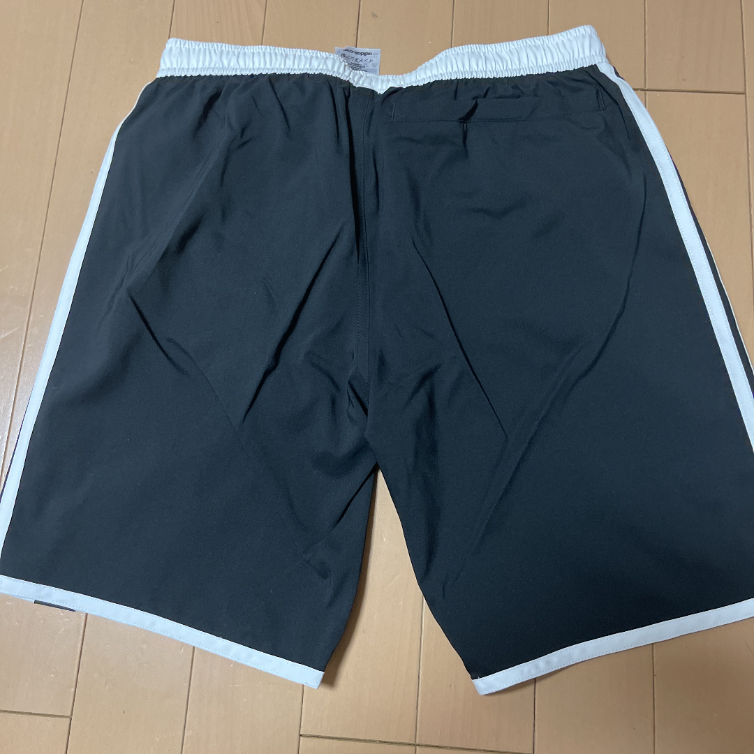 adidas(アディダス)の最終処分 新品150 アディダス adidas 水着 海水パンツ トランクス水着 キッズ/ベビー/マタニティのキッズ服男の子用(90cm~)(水着)の商品写真