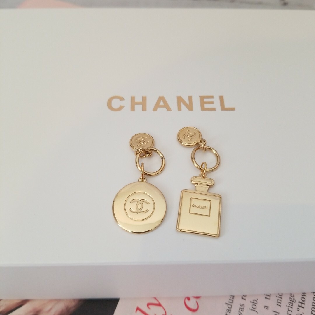 《新品》CHANEL ノベルティ トート ASK FOR THE MOON