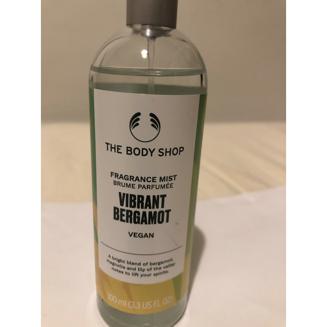 THE BODY SHOP(ザボディショップ)のヴァイブラント ベルガモット フレグランスミスト コスメ/美容の香水(その他)の商品写真