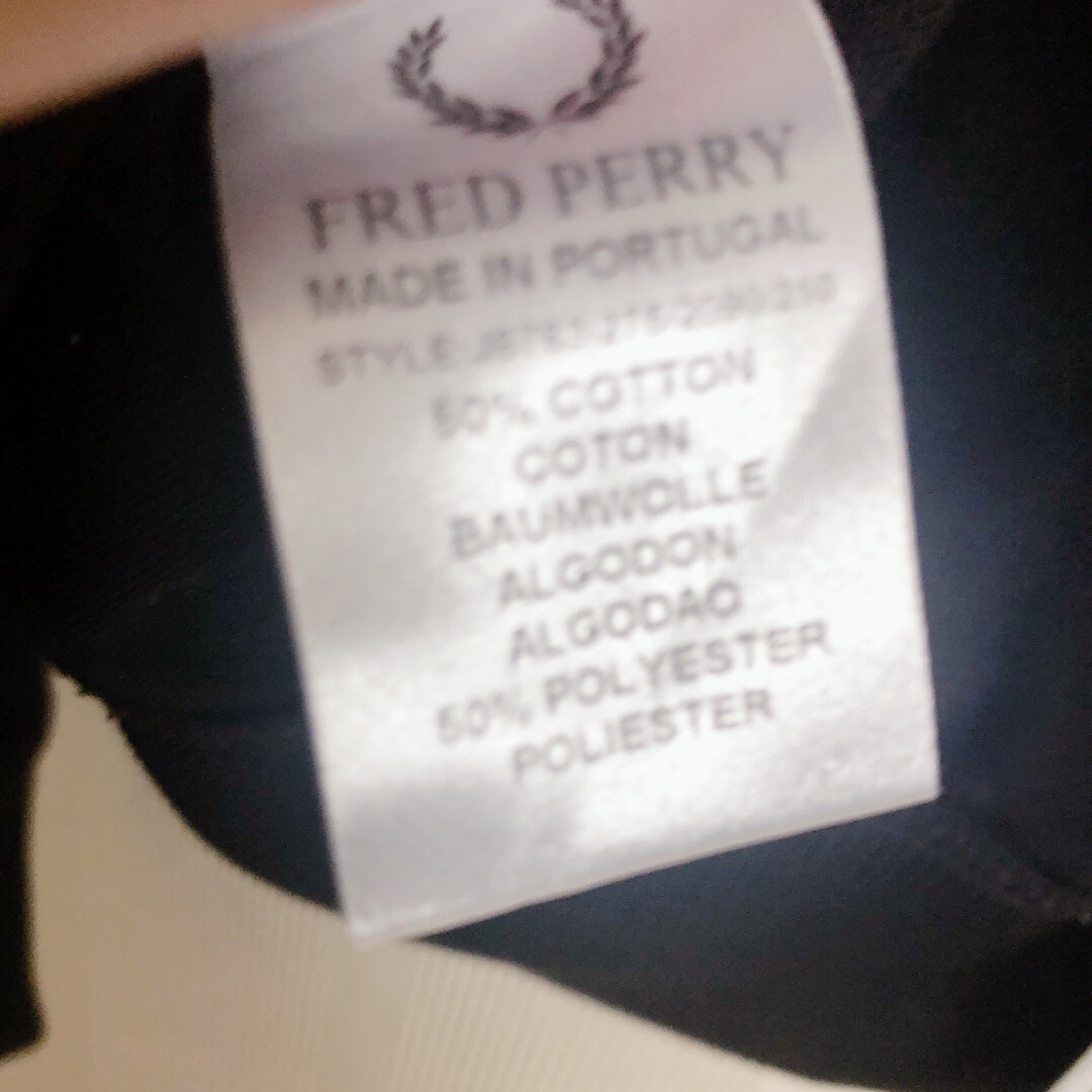 FRED PERRY(フレッドペリー)のポルトガル製　FRED PERRY トラックジャケット レディースのジャケット/アウター(その他)の商品写真