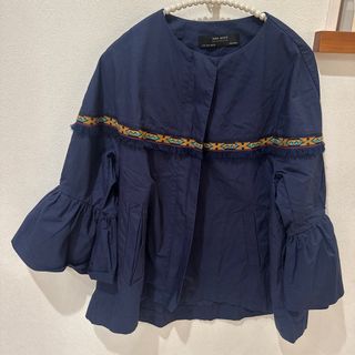 ザラ(ZARA)のネイビー　フリンジジャケット(ノーカラージャケット)