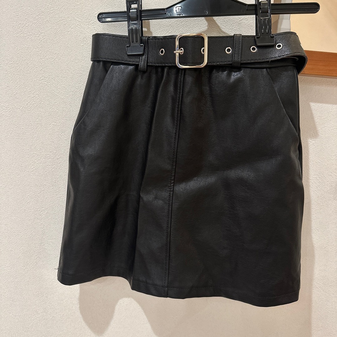 GRL(グレイル)のレザースカート　ベルト付き レディースのスカート(ミニスカート)の商品写真