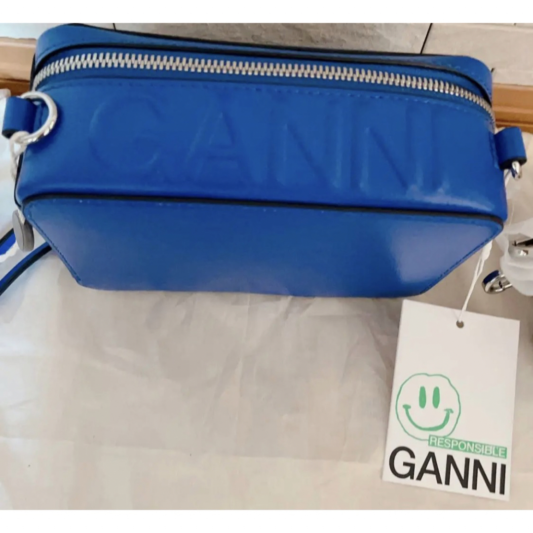 新品未使用✩GANNI ガニー ボディバッグ ショルダーバッグ