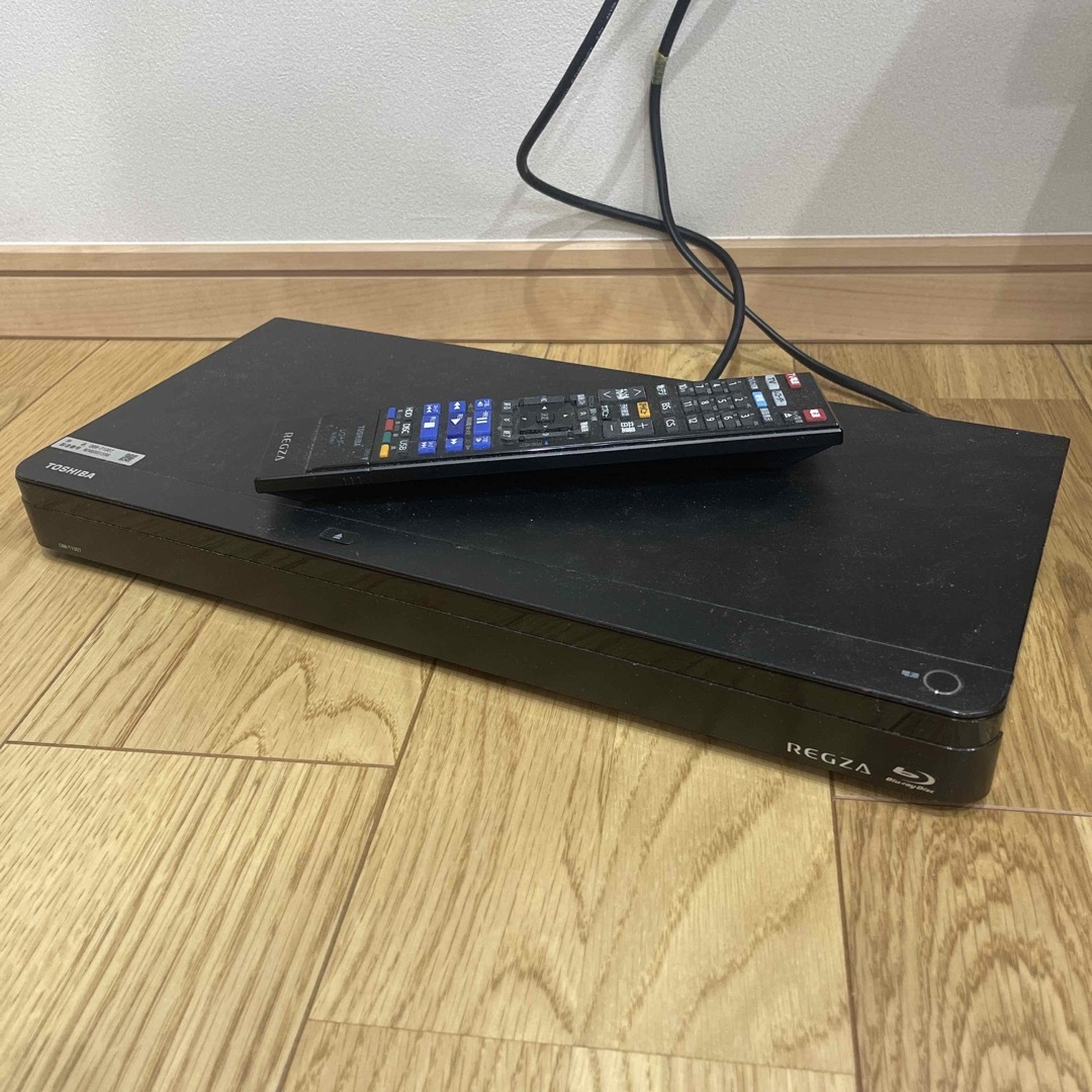 DBR-T1007 toshiba Blu-rayレコーダー スマホ/家電/カメラのテレビ/映像機器(ブルーレイレコーダー)の商品写真