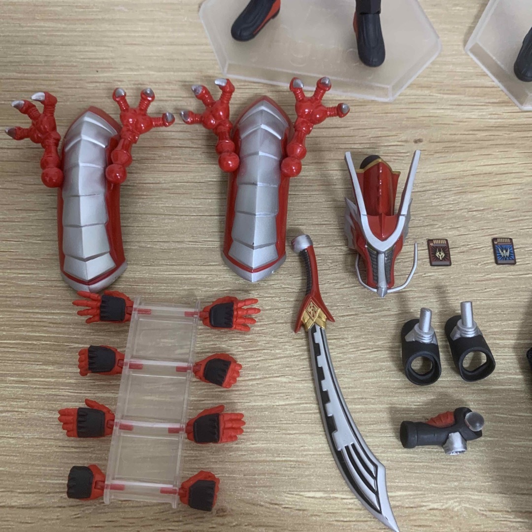 【figma】仮面ライダー龍騎&ナイト 2体セット エンタメ/ホビーのフィギュア(特撮)の商品写真