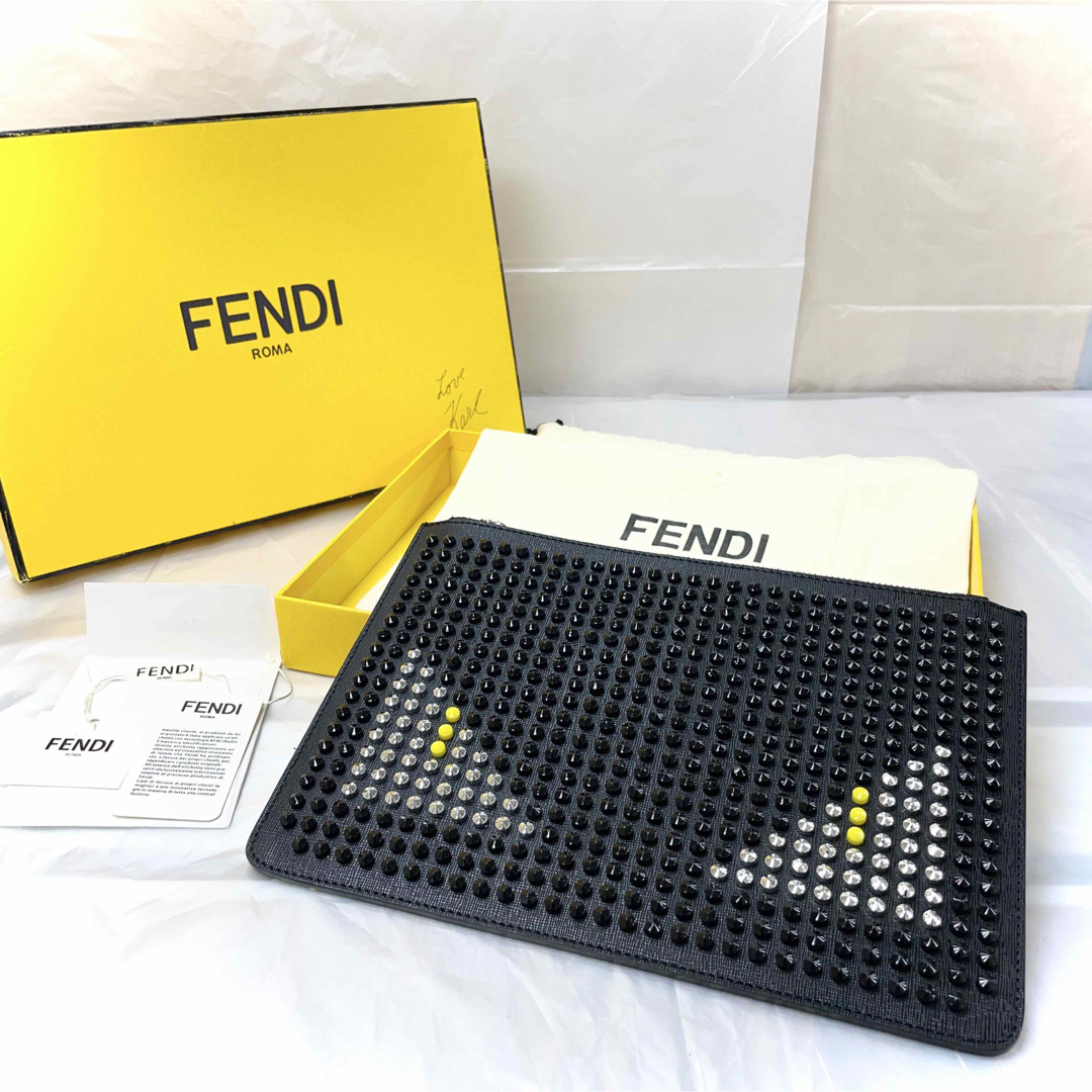 新品✨フェンディ モンスター バッグバグズ クラッチバッグ-