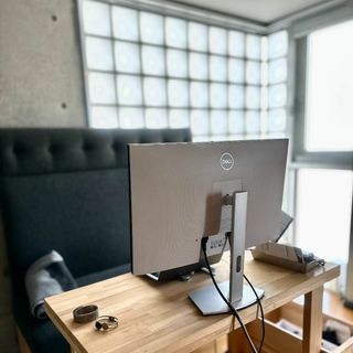 デル(DELL)のエコフさん専用 　DELL(デル) 27インチ　 PCモニター マイクカメラ付(ディスプレイ)