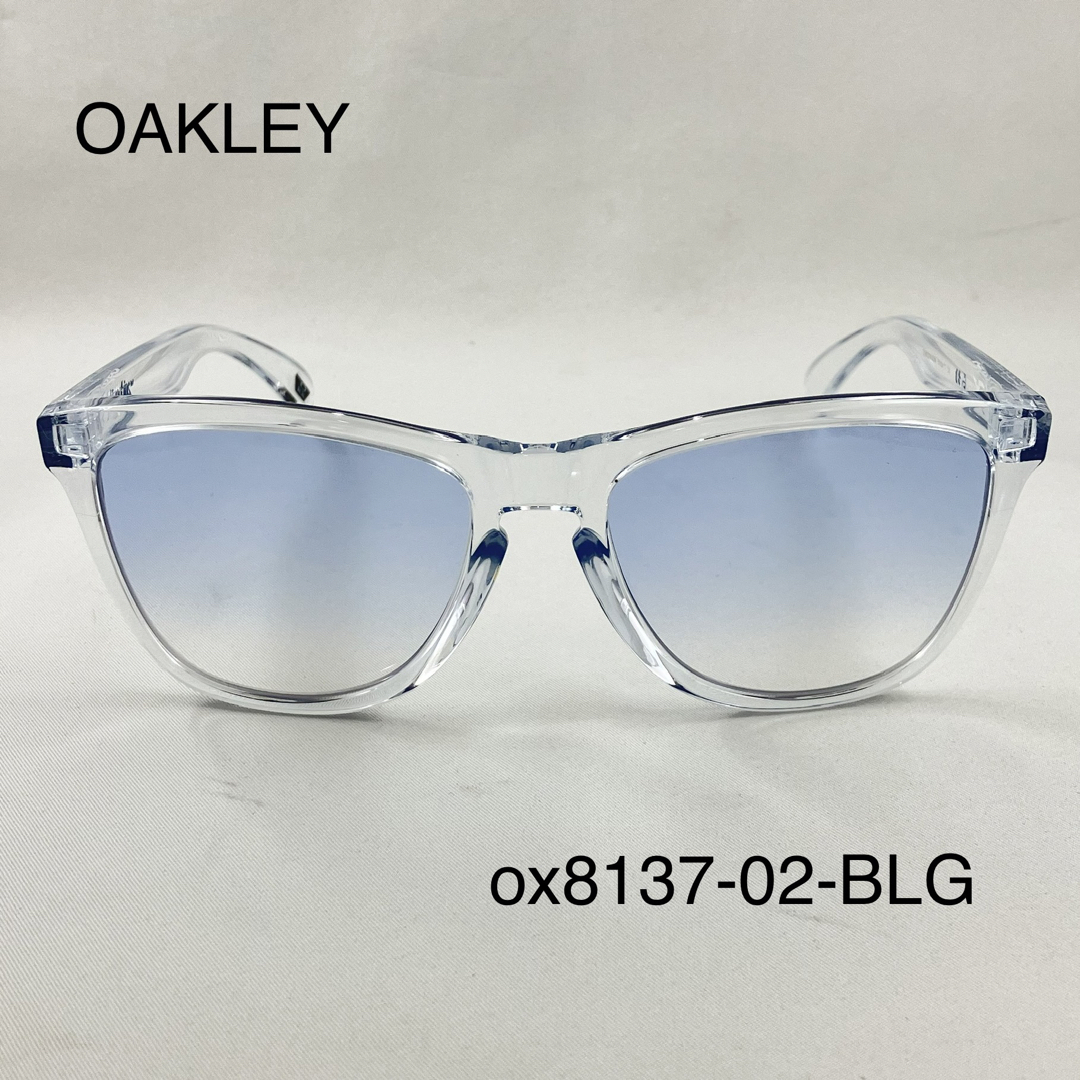オークリーox8137-02ブルーグラデーションサングラスFrogskins
