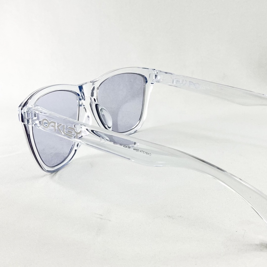 オークリーox8137-02偏光ライトグレーサングラスFrogskins