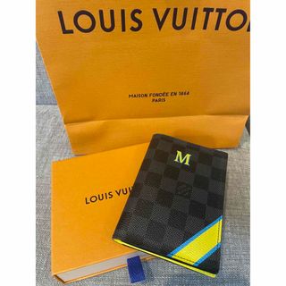 ルイヴィトン(LOUIS VUITTON)のLV パスポート　オーダーメイド(旅行用品)