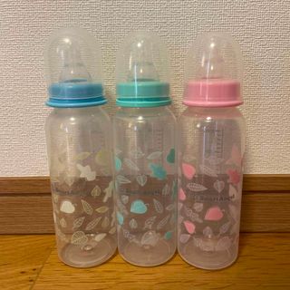 ニシマツヤ(西松屋)のプラスチック製哺乳瓶(哺乳ビン)