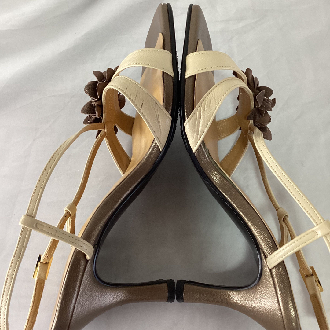 GINZA Kanematsu(ギンザカネマツ)のほぼ未使用　銀座かねまつ　サンダル レディースの靴/シューズ(サンダル)の商品写真