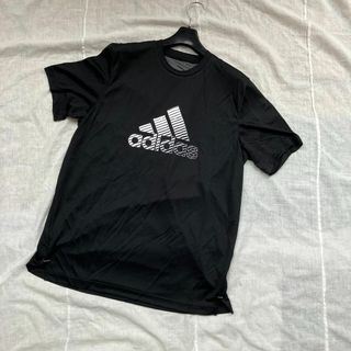 アディダス(adidas)の新品未使用品　adidas アディダス　Mサイズ　半袖Tシャツ　黒　吸汗速乾(Tシャツ/カットソー(半袖/袖なし))