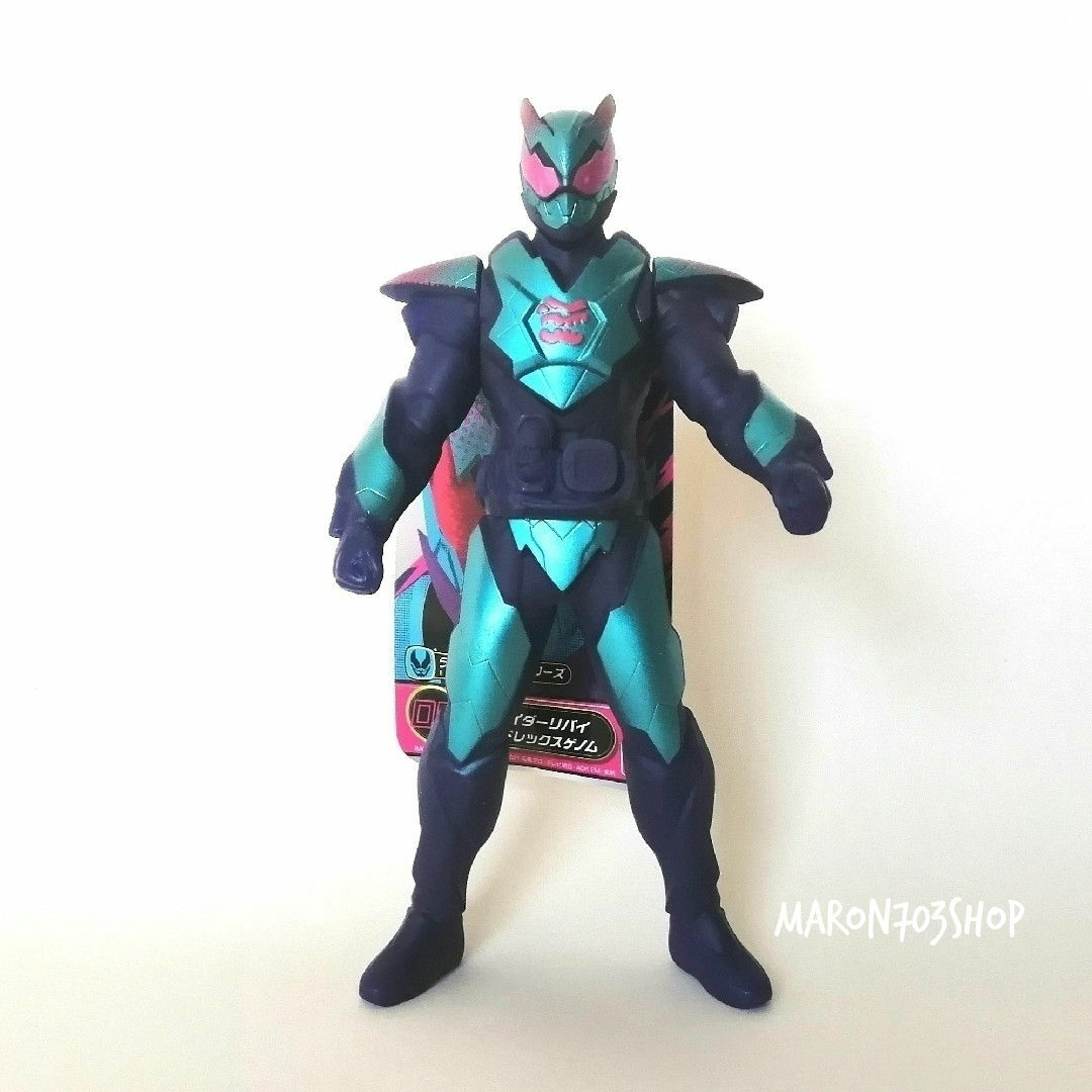 🉐【50th仮面ライダー】リバイスバリッドレックスゲノム RHS 06