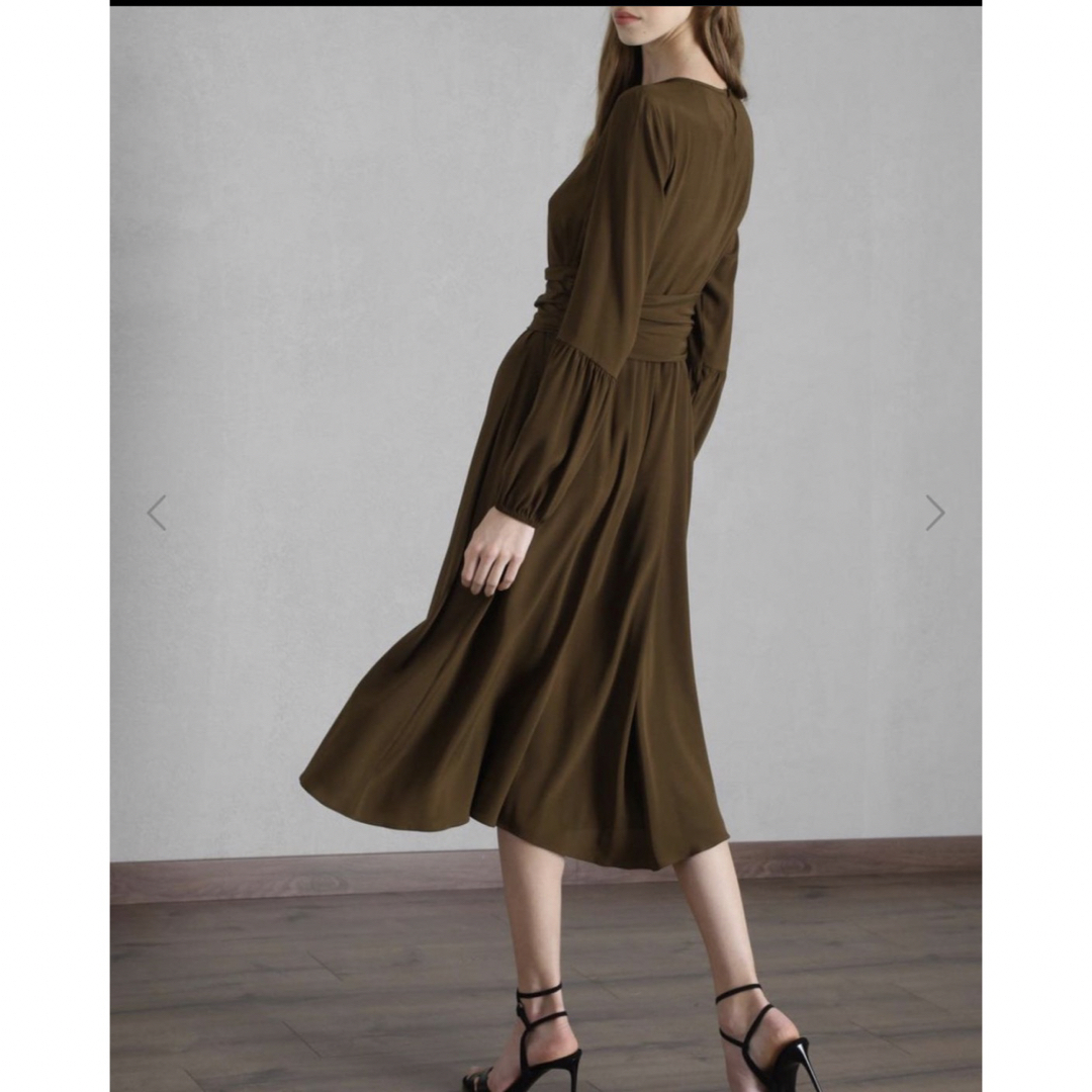 Max Mara(マックスマーラ)のMAXMARA studio  シルクサテンドレス レディースのワンピース(ロングワンピース/マキシワンピース)の商品写真