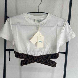 フェンディ　FENDI 白Tシャツ　ロゴTシャツ