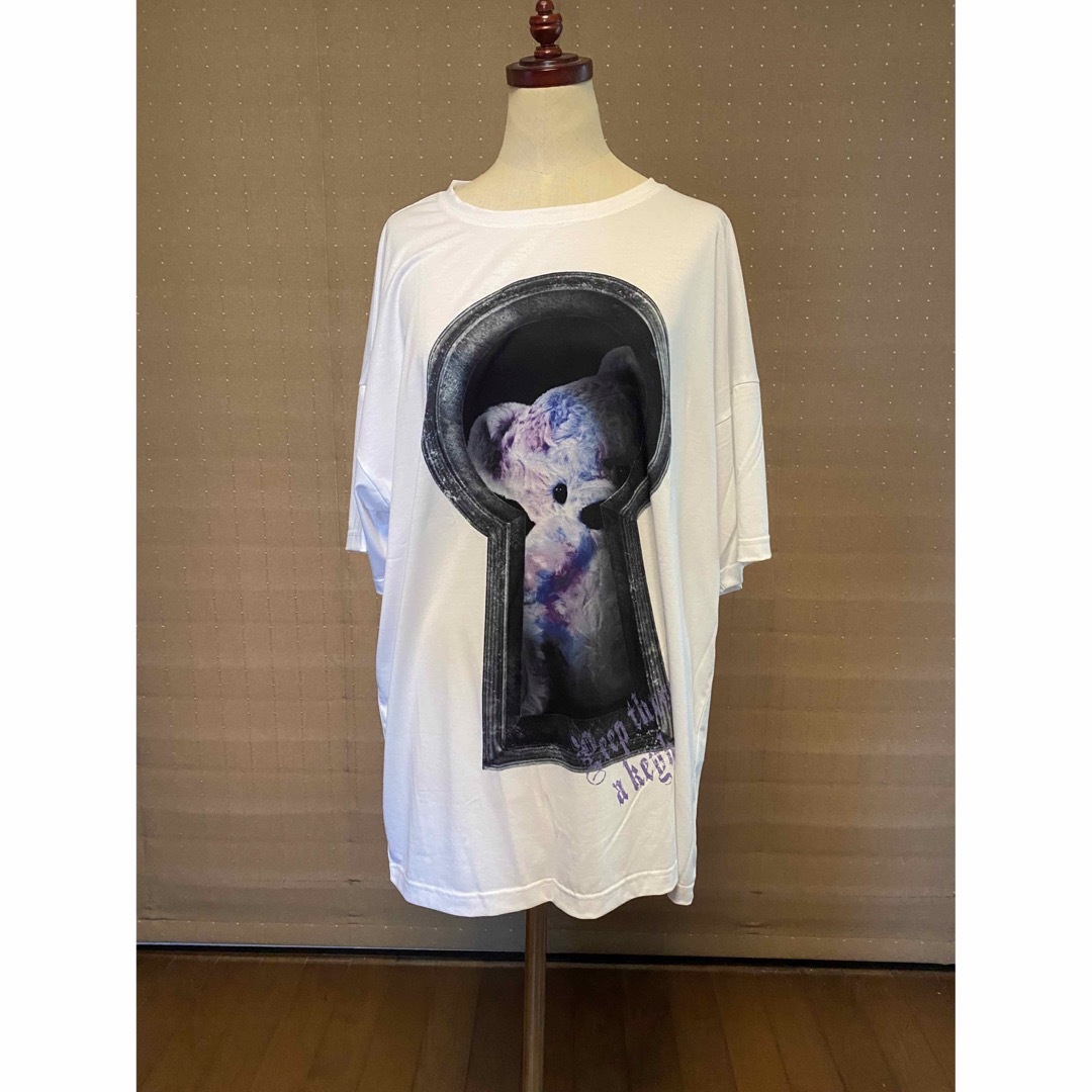 TRAVAS TOKYO 熊 クマ Tシャツ 白 紫 | フリマアプリ ラクマ