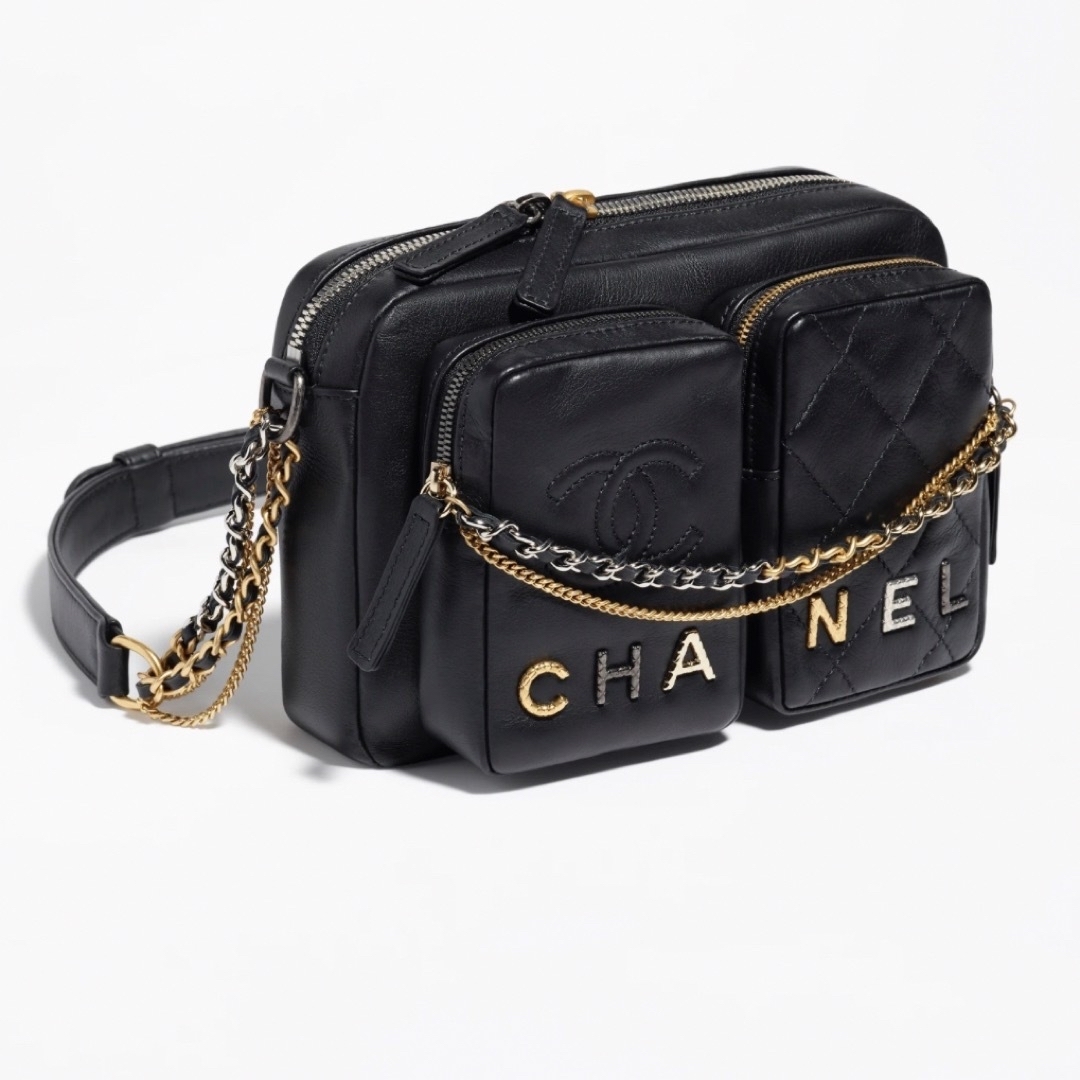 レディースCHANEL ♡ スモール カメラケース カメラバッグ エクリュ ホワイト