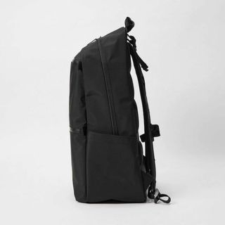 【美品】UNIQLO ファンクショナルバックパック 32L 2022年製