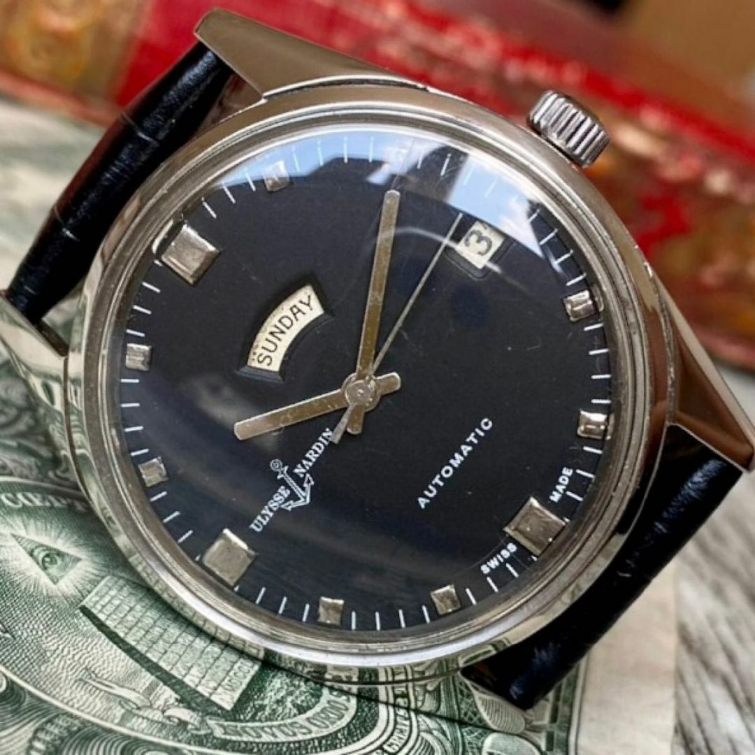 【レトロなデザイン】ユリスナルダン メンズ腕時計 ブラック 自動巻 ヴィンテージ