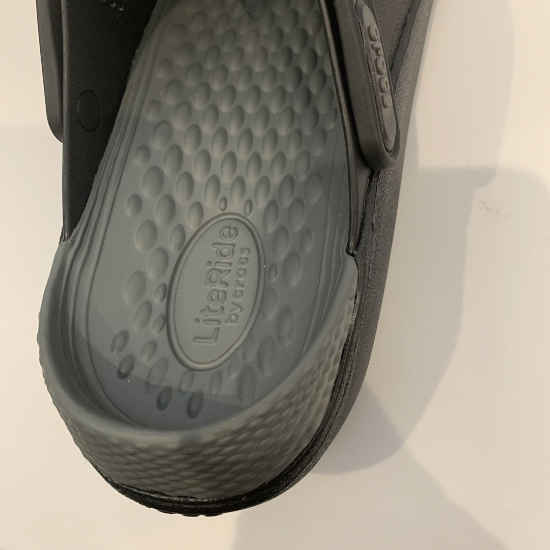 crocs(クロックス)のクロックスライトライドクロッグ メンズの靴/シューズ(サンダル)の商品写真