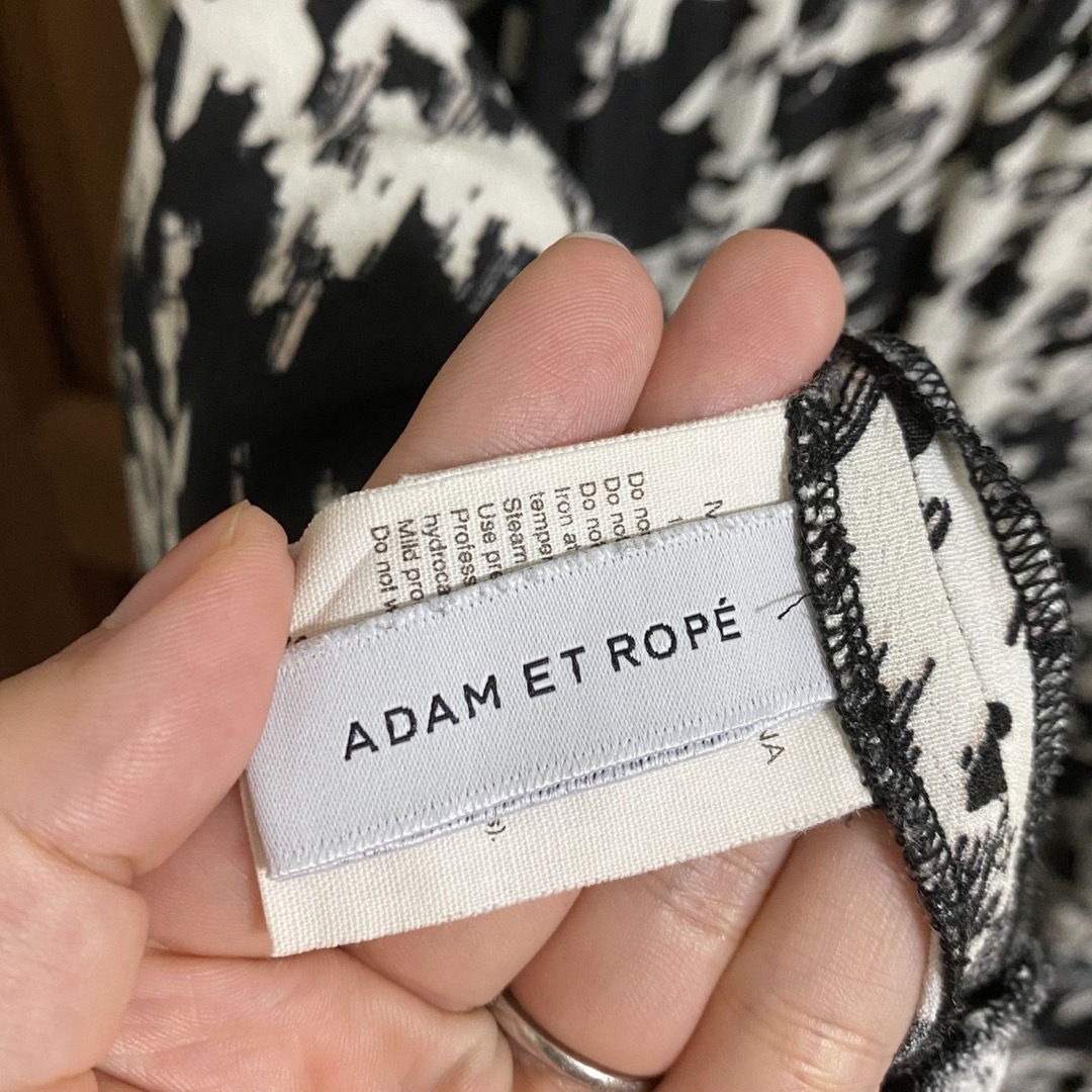 Adam et Rope'(アダムエロぺ)の最終値下げADAM ET ROPE プリントフリルティアードワンピース レディースのワンピース(ロングワンピース/マキシワンピース)の商品写真