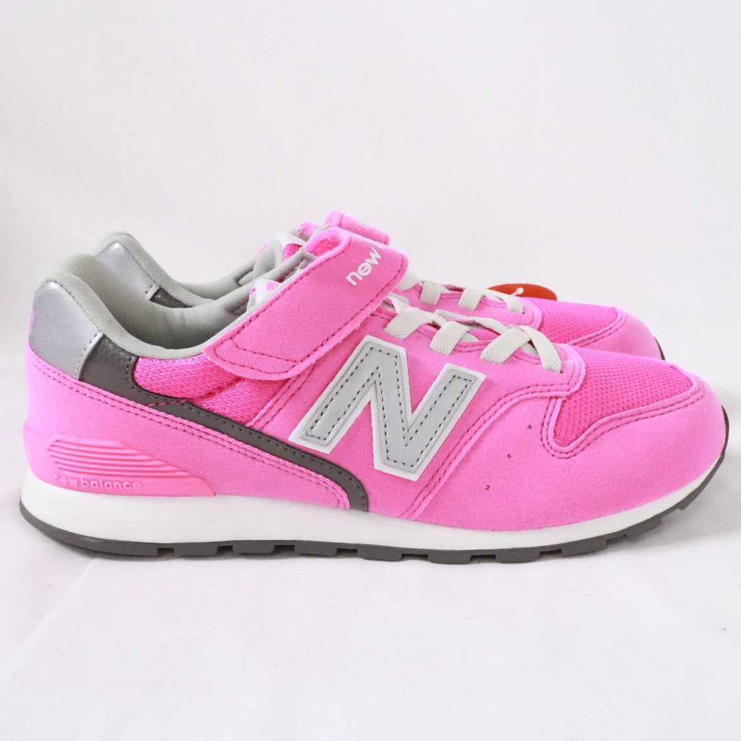 New Balance(ニューバランス)のNew Balance　ニューバランス　キッズスニーカー　23.0㎝　ピンク キッズ/ベビー/マタニティのキッズ靴/シューズ(15cm~)(スニーカー)の商品写真