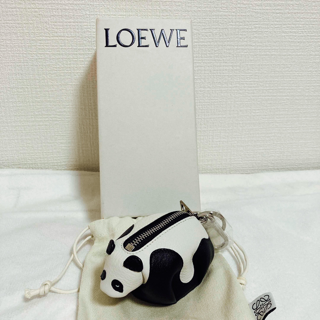 【新品】LOEWE パンダ コインケース