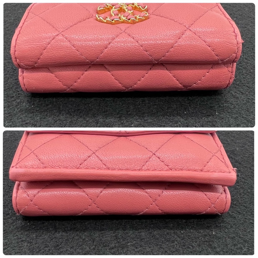 美品!シャネル19 マトラッセ スモールフラップウォレット 折り財布 ピンク