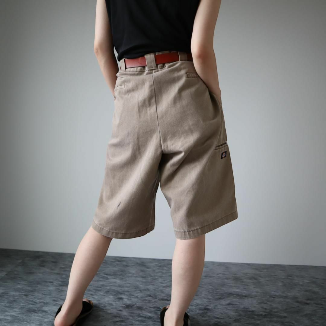 Dickies(ディッキーズ)の【ディッキーズ】ワイド ワークショーツ ハーフパンツ 90s グレージュ W38 メンズのパンツ(ショートパンツ)の商品写真