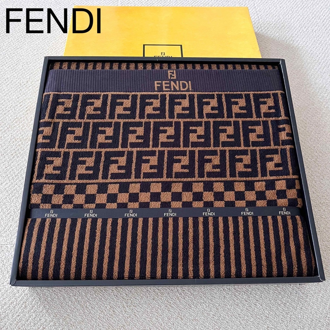 新品未使用品⭐️FENDI ジャガードタオルケット2枚組ズッカ柄コットン