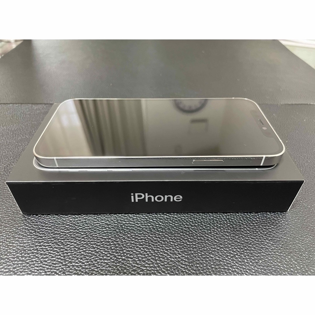 iPhone 12 pro シルバー 256 GB