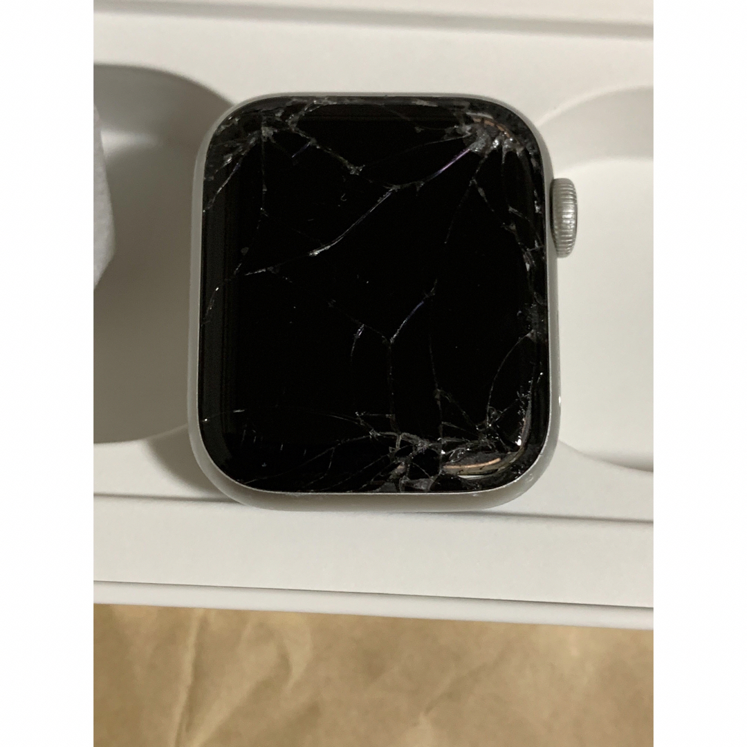 Apple Watch 4 アップルウォッチ4 40MM MU652J/A