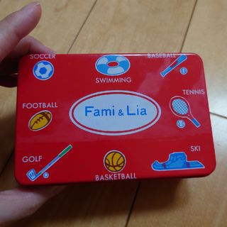 ファミリア(familiar)のファミリア　缶　ケース　レトロ　レア　familiar(キャラクターグッズ)