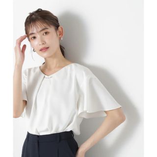 ナチュラルビューティーベーシック(NATURAL BEAUTY BASIC)のnatural beauty basic パールmixビジュー付きフレアブラウス(シャツ/ブラウス(半袖/袖なし))