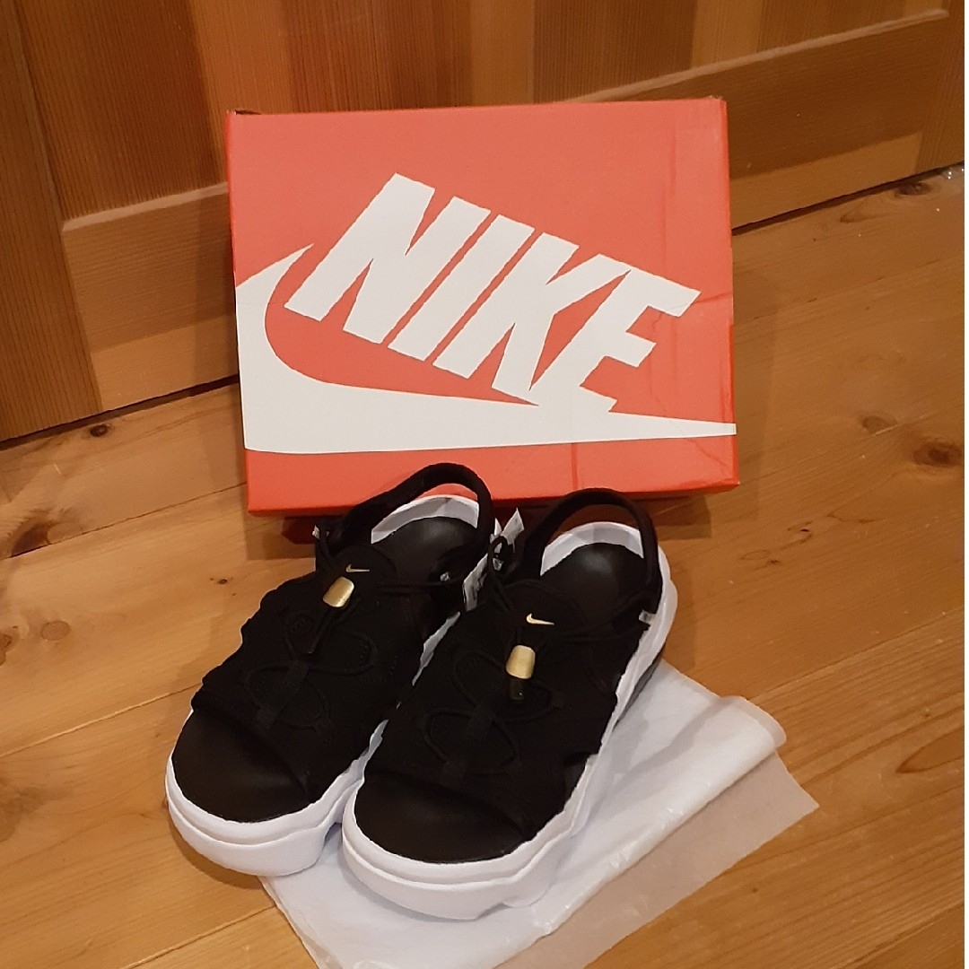 ★NIKE AIR MAX KOKO★