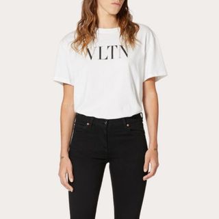 VALENTINO - VALENTINO ヴァレンティノ ロゴ 半袖Tシャツの通販 by h's