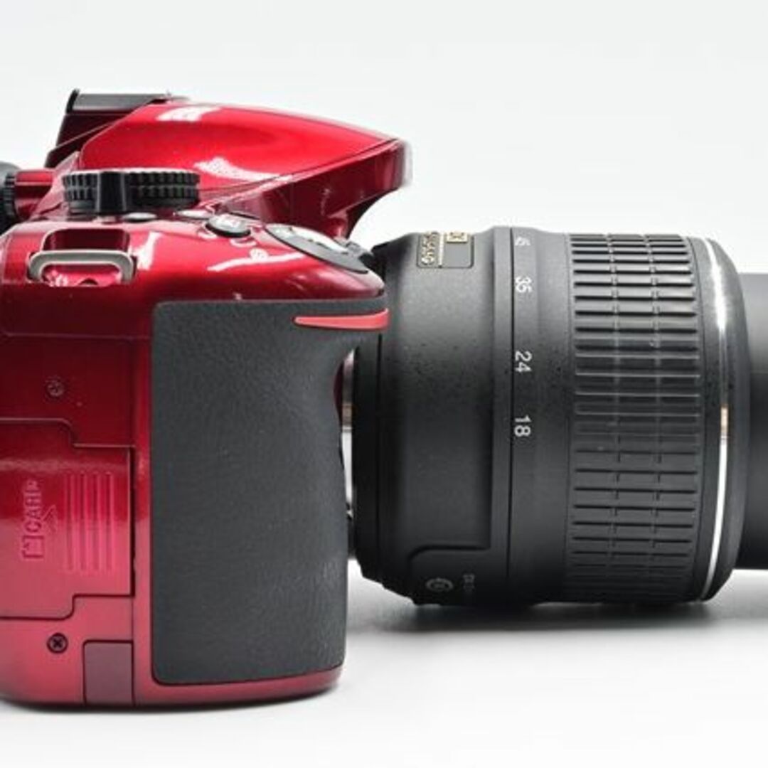Nikon デジタル一眼レフカメラ D5200 レンズキット　レッド