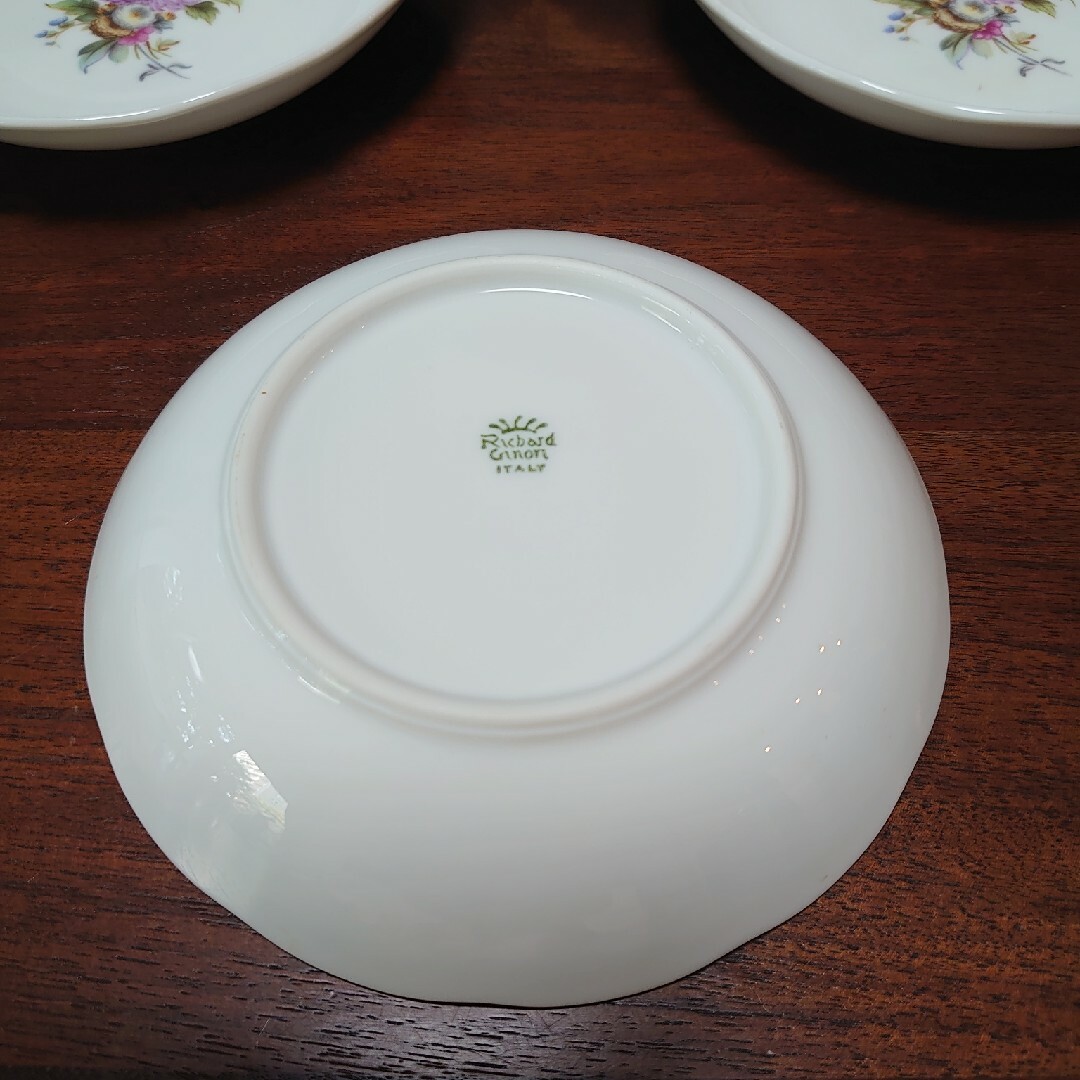 Richard Ginori - 美品💜未使用ヴィンテージ ジノリ 小皿13cm 3 Richard Ginori - 美品💜未使用ヴィンテージ ジノリ 小皿13cm 3